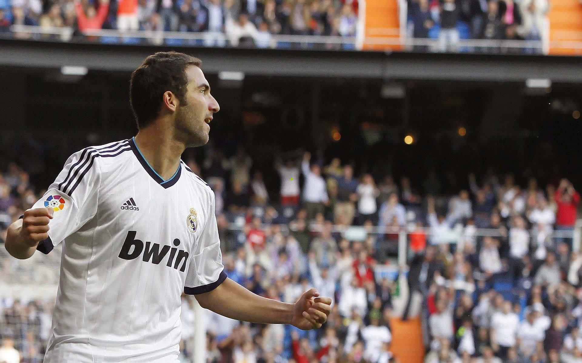 终于等到你，还好卡帅没放弃！结束球荒广州塔下跪