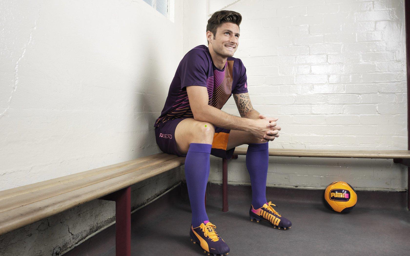 明星电竞装备革新之旅，ZOWIE GEAR恳谈会揭幕全新DyAc技术优化方案，职业选手共话竞技体验未来